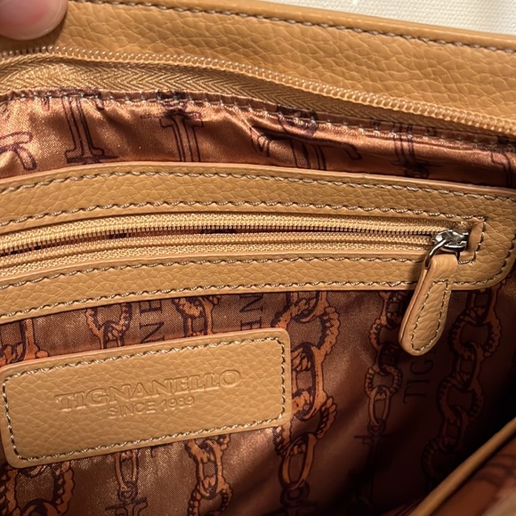 Tignanello bag! - Picture 7 of 8